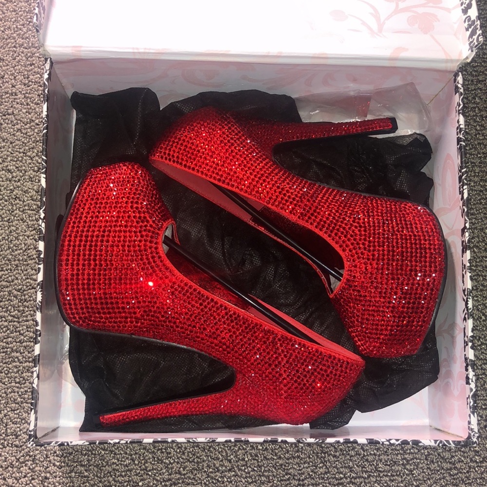 Bordello Red Rhinestones Platform Heels 👠👠 US7 US6 Dorothy Burlesque